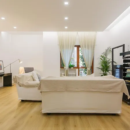 Petershouse Bari