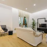 Petershouse * Μπάρι