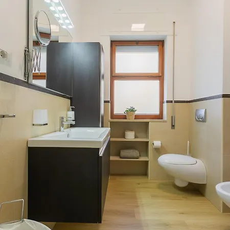 Apartament Petershouse