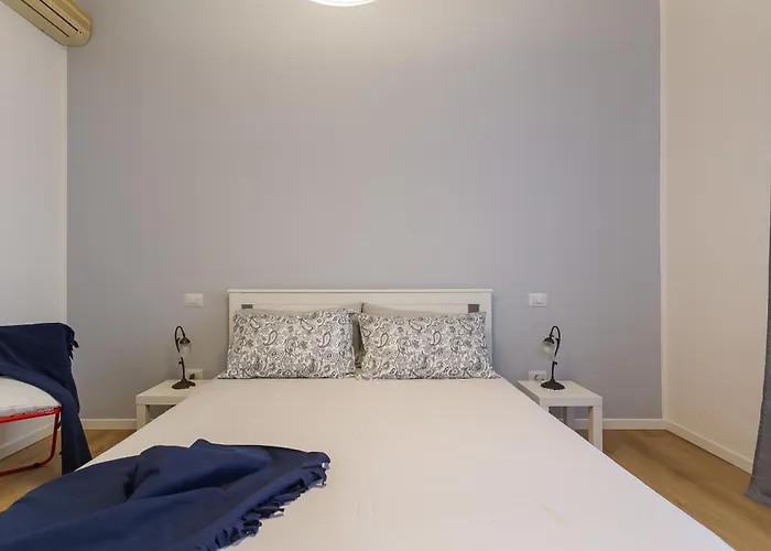 Petershouse باري